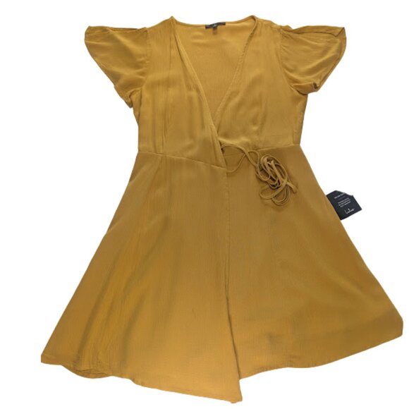 Lulus Dresses & Skirts - NWT Lulu’s Flutter Sleeve Wrap Midi Dress Mustard Gold * SZ M